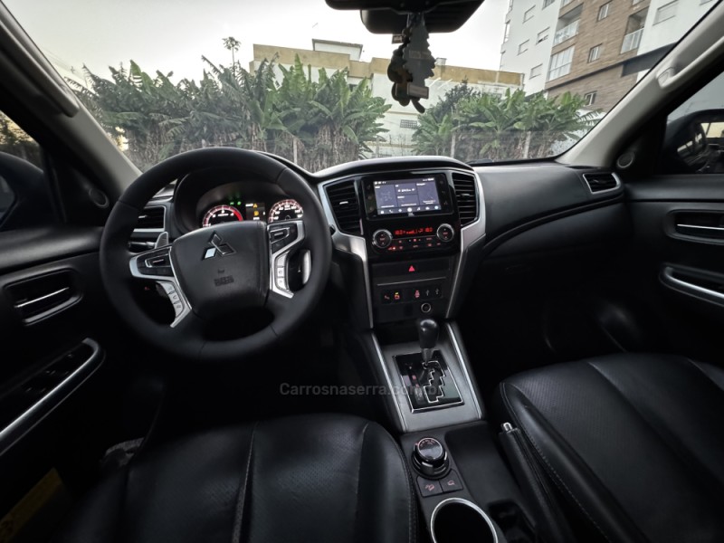 L200 TRITON 2.4 HPE-S SPORT 4X4 CD 16V DIESEL 4P AUTOMÁTICO - 2022 - FELIZ