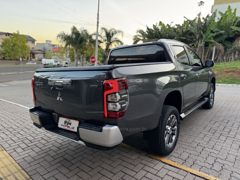 L200 TRITON 2.4 HPE-S SPORT 4X4 CD 16V DIESEL 4P AUTOMÁTICO - 2022 - FELIZ