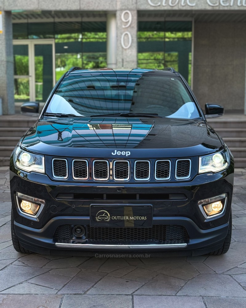 COMPASS 2.0 16V FLEX LIMITED AUTOMÁTICO - 2017 - NOVO HAMBURGO