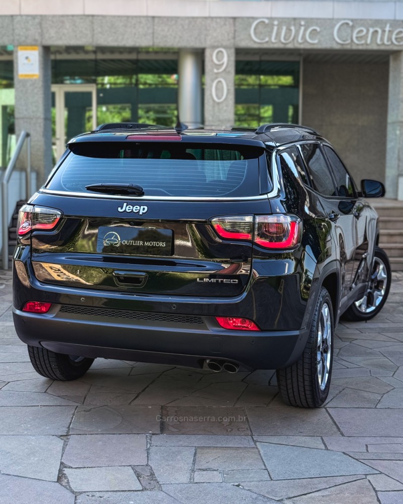 COMPASS 2.0 16V FLEX LIMITED AUTOMÁTICO - 2017 - NOVO HAMBURGO