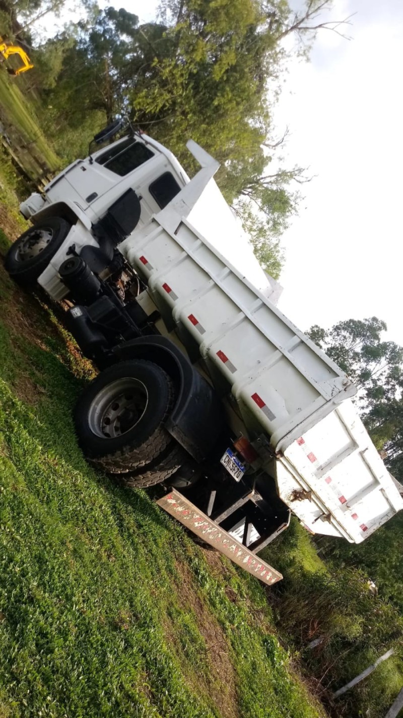 1718  - 1998 - PORTãO