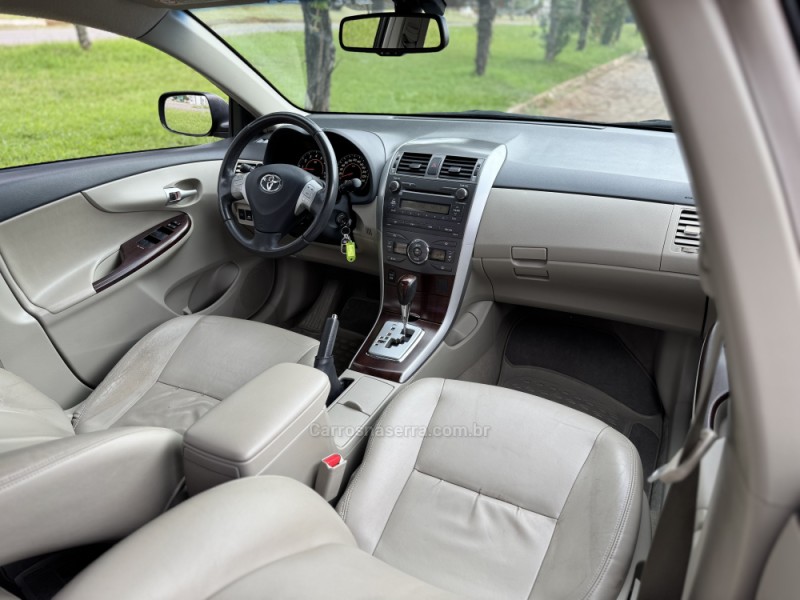 COROLLA 2.0 ALTIS PREMIUM 16V FLEX 4P AUTOMÁTICO - 2013 - CASCA