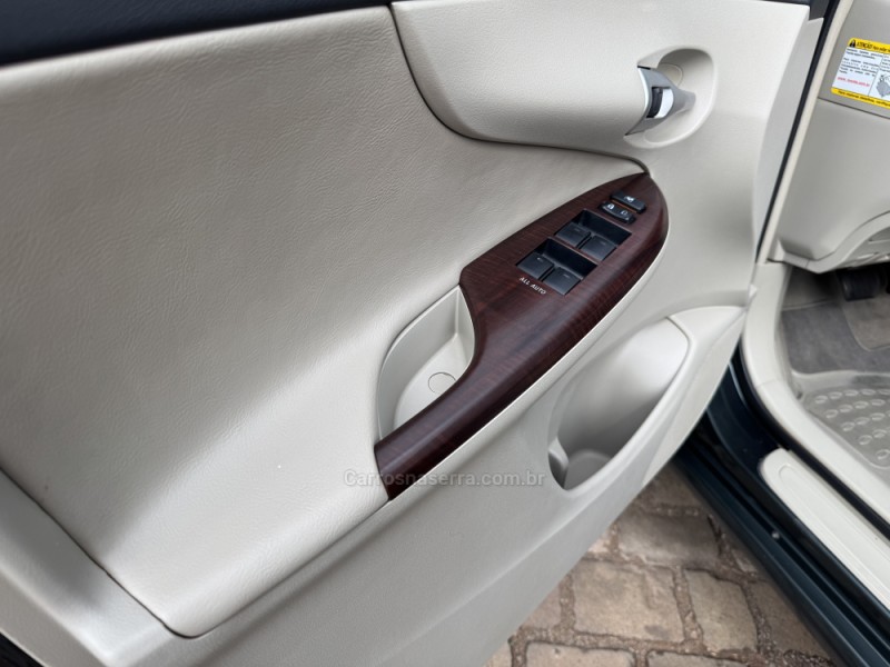 COROLLA 2.0 ALTIS PREMIUM 16V FLEX 4P AUTOMÁTICO - 2013 - CASCA