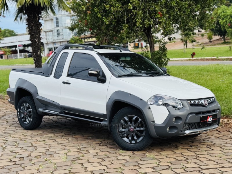 STRADA 1.8 MPI ADVENTURE LOCKER CE 16V FLEX 2P MANUAL - 2013 - CASCA