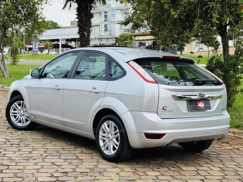 FOCUS 2.0 GHIA 16V FLEX 4P AUTOMÁTICO - 2009 - CASCA