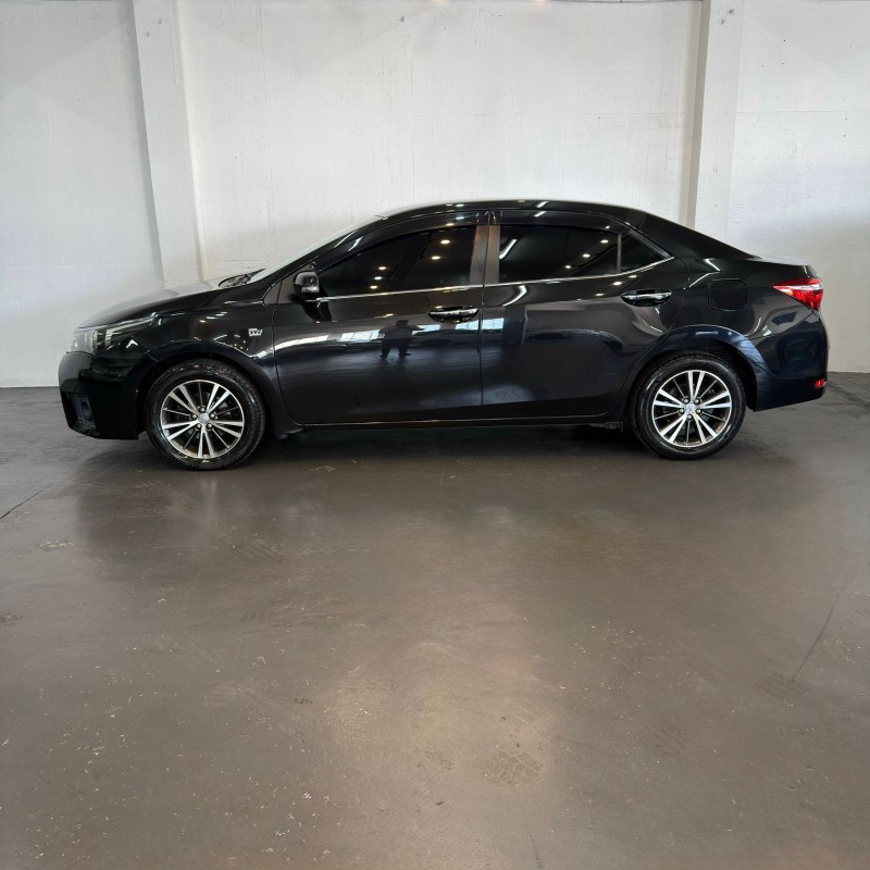 COROLLA 2.0 ALTIS PREMIUM 16V FLEX 4P AUTOMÁTICO - 2016 - CAXIAS DO SUL
