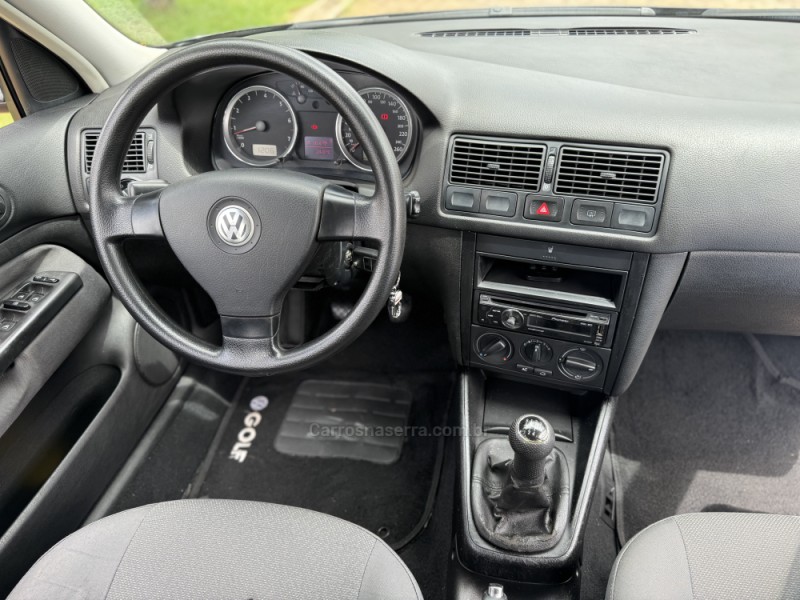 GOLF 1.6 MI SPORTLINE 8V FLEX 4P MANUAL - 2009 - CASCA