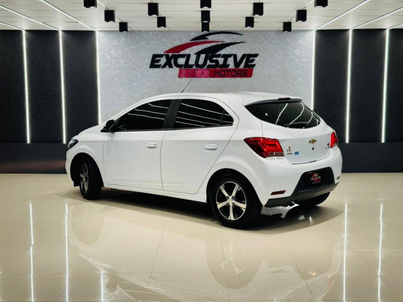 ONIX 1.4 MPFI LTZ 8V FLEX 4P MANUAL - 2018 - CAXIAS DO SUL