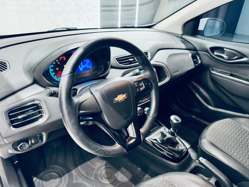 ONIX 1.4 MPFI LTZ 8V FLEX 4P MANUAL - 2018 - CAXIAS DO SUL