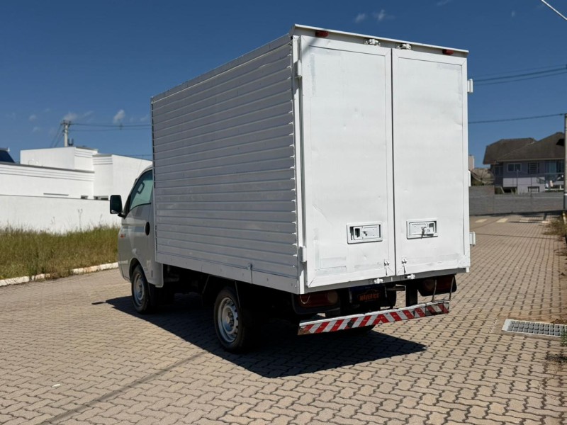 HR 2.5 TCI HDB BAU 4X2 8V 97CV TURBO INTERCOOLER DIESEL 2P MANUAL - 2012 - LAGOA VERMELHA