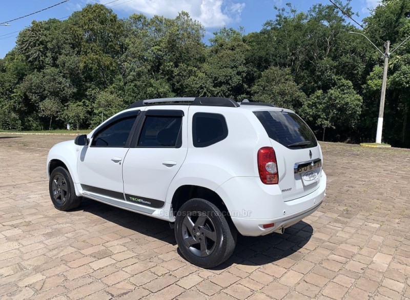 DUSTER 2.0 DYNAMIQUE 4X2 16V FLEX 4P AUTOMÁTICO - 2014 - GUAPORé