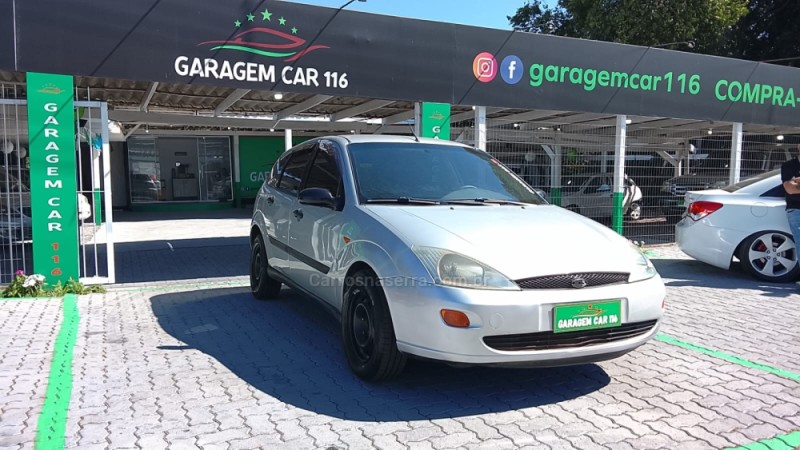 FOCUS 1.8 16V GASOLINA 4P MANUAL - 2001 - CAXIAS DO SUL
