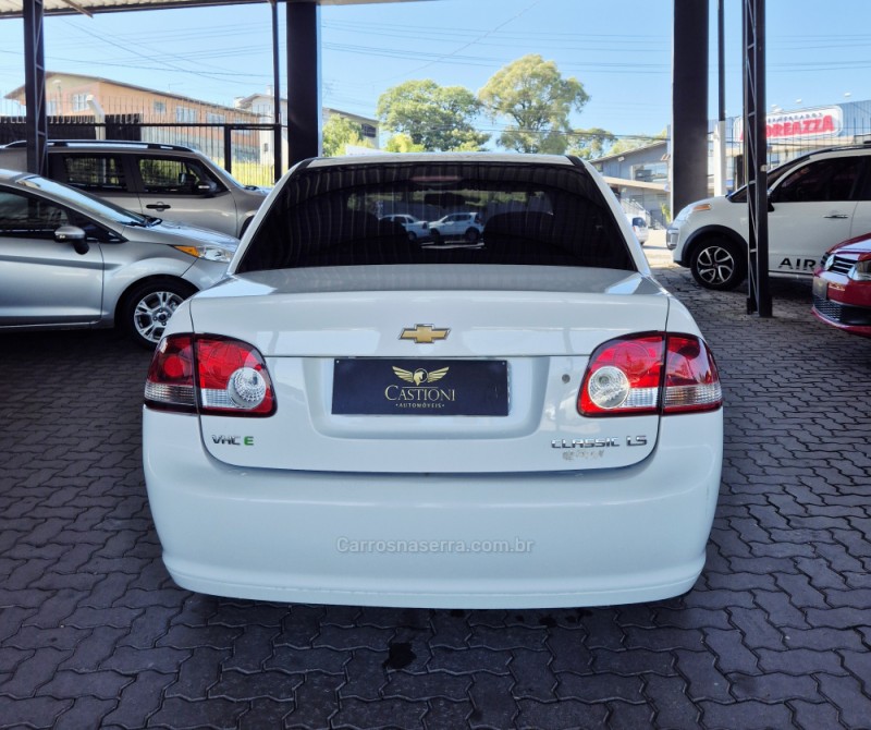 CLASSIC 1.0 VHC LIFE 8V FLEX 4P MANUAL - 2014 - CAXIAS DO SUL