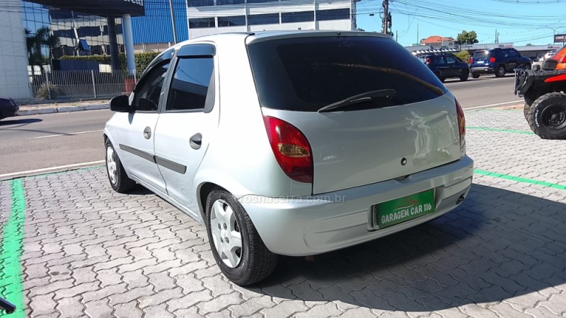 CELTA 1.0 MPFI 8V GASOLINA 4P MANUAL - 2002 - CAXIAS DO SUL