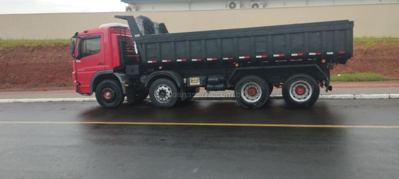 ATEGO 2425 3 EIXOS - 2011 - PORTãO