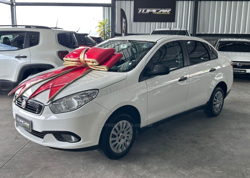 GRAND SIENA 1.0 ATTRACTIVE 8V FLEX 4P MANUAL - 2019 - CAMPO BOM