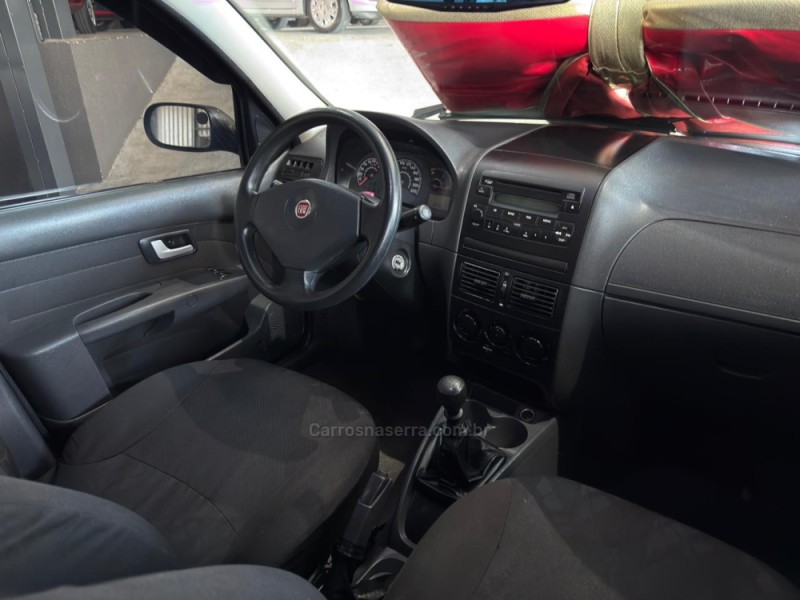 SIENA 1.0 MPI EL CELEBRATION 8V FLEX 4P MANUAL - 2010 - CAMPO BOM