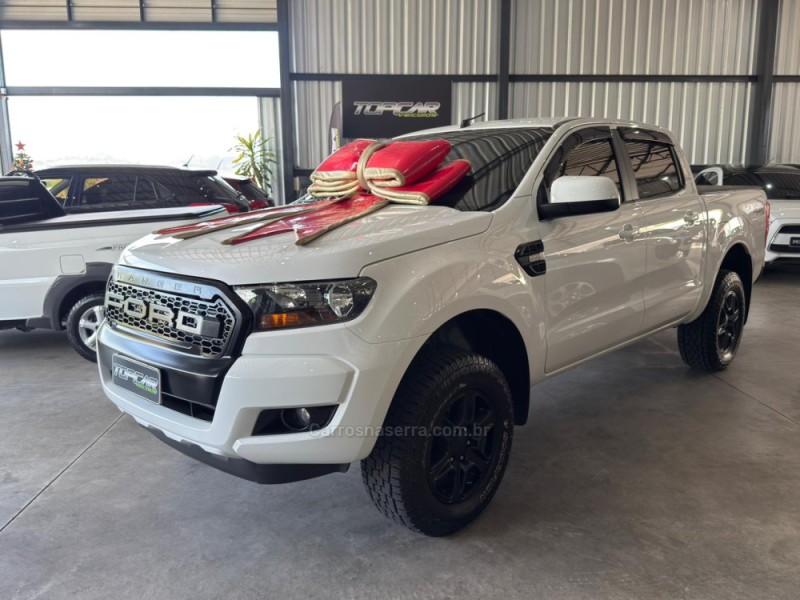 RANGER 2.2 XLS 4X4 CD 16V DIESEL 4P MANUAL - 2017 - CAMPO BOM