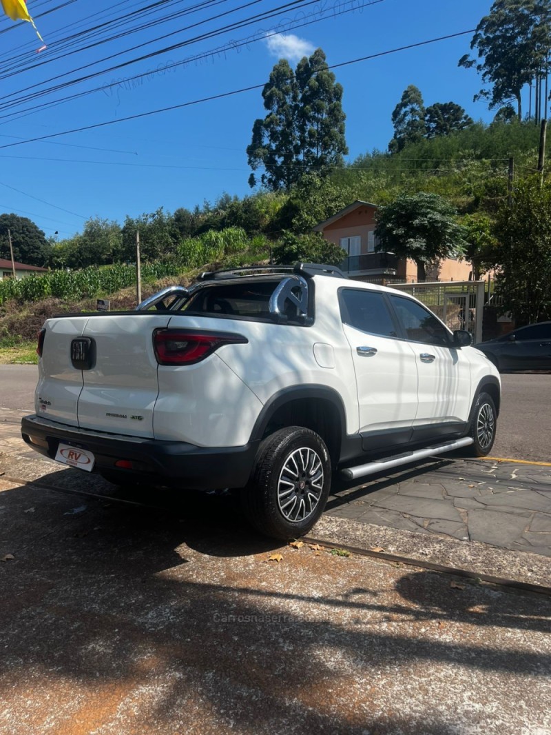 TORO 1.8 16V EVO FLEX FREEDOM AUTOMÁTICO - 2018 - CARLOS BARBOSA