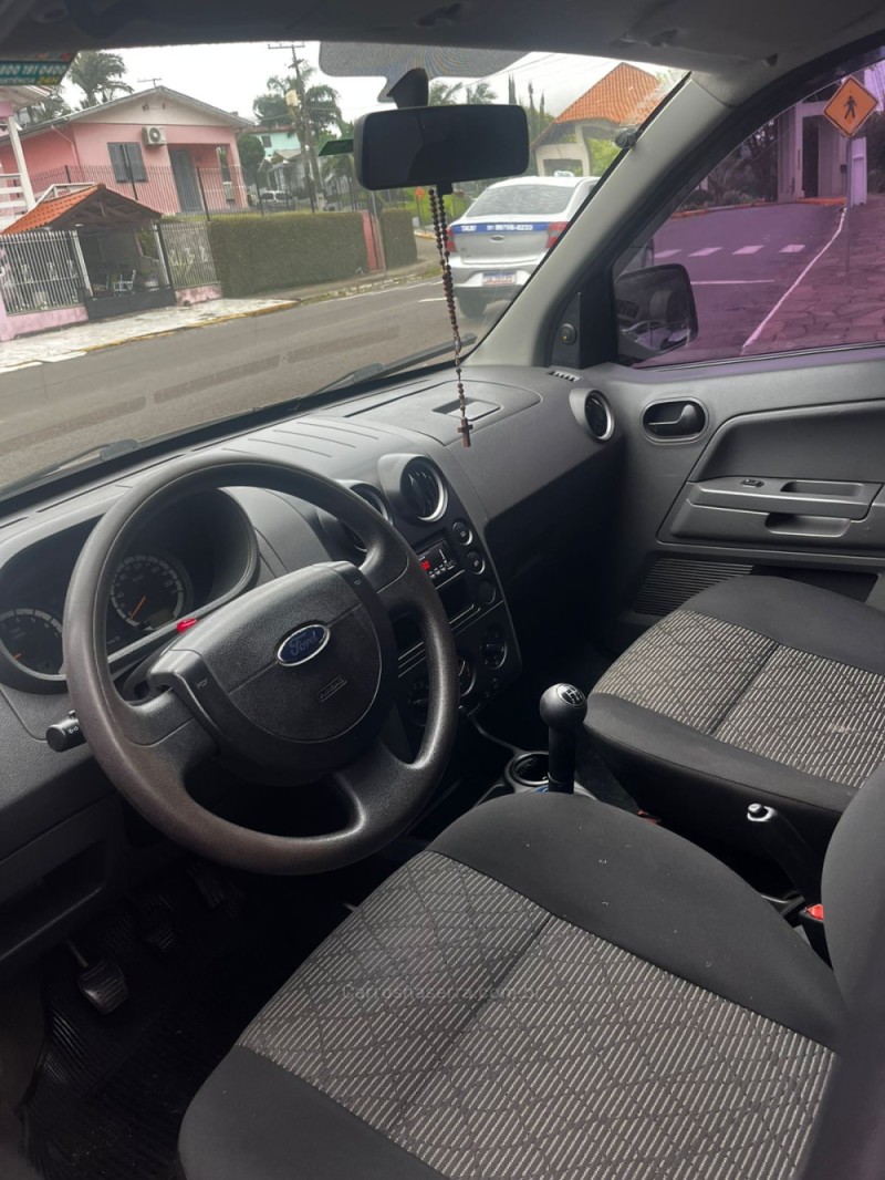 ECOSPORT 1.6 XLS 8V FLEX 4P MANUAL - 2004 - CARLOS BARBOSA