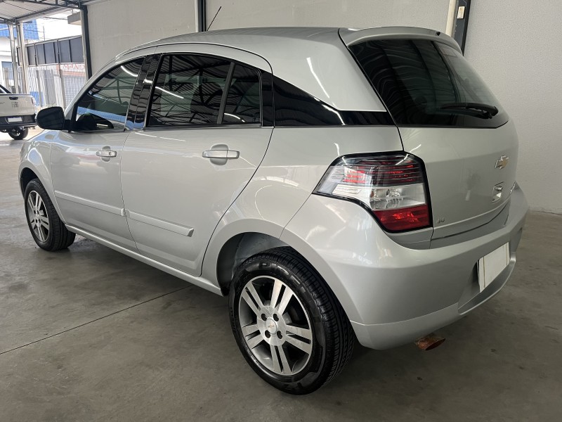 agile 1.4 mpfi ltz 8v flex 4p manual 2013 caxias do sul