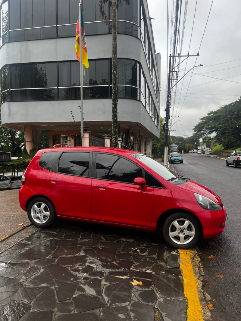 FIT 1.4 LXL 16V FLEX 4P MANUAL - 2005 - CARLOS BARBOSA