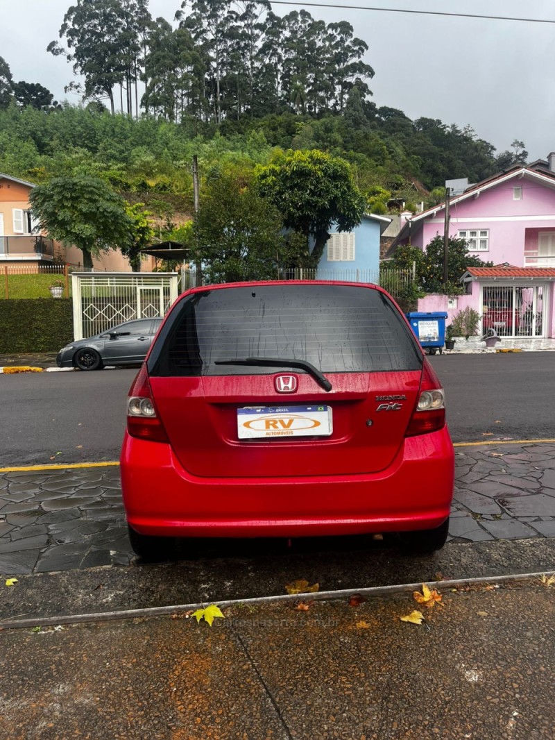 FIT 1.4 LXL 16V FLEX 4P MANUAL - 2005 - CARLOS BARBOSA