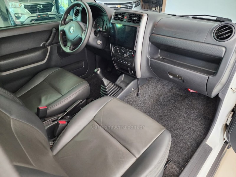 JIMNY 1.3 4ALL 4X4 16V GASOLINA 2P MANUAL - 2015 - CAXIAS DO SUL