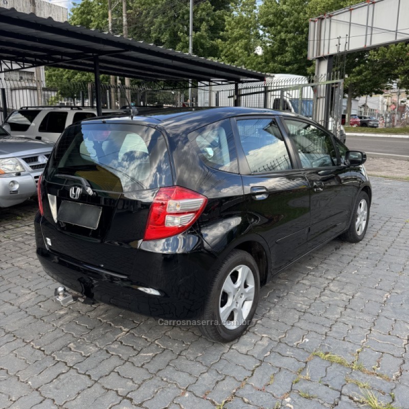 FIT 1.4 LX 8V FLEX 4P MANUAL - 2009 - CAXIAS DO SUL