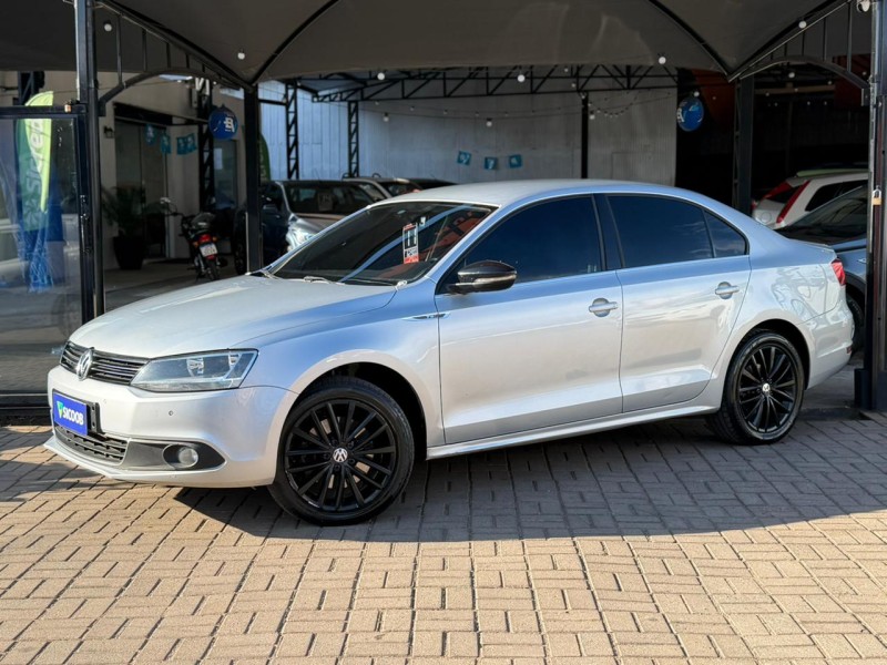 jetta 2.0 tsi highline 200cv gasolina 4p tiptronic 2011 lagoa vermelha