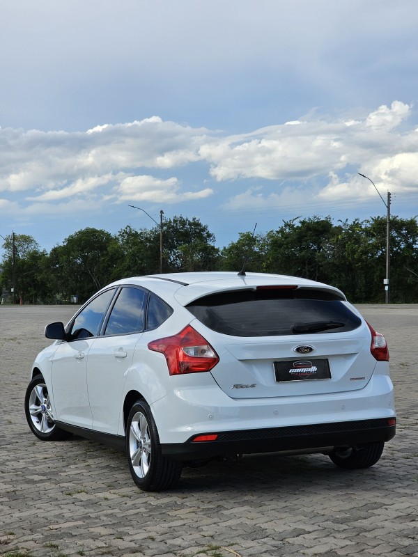 FOCUS 1.6 SE 16V FLEX 4P AUTOMÁTICO - 2015 - ANTôNIO PRADO
