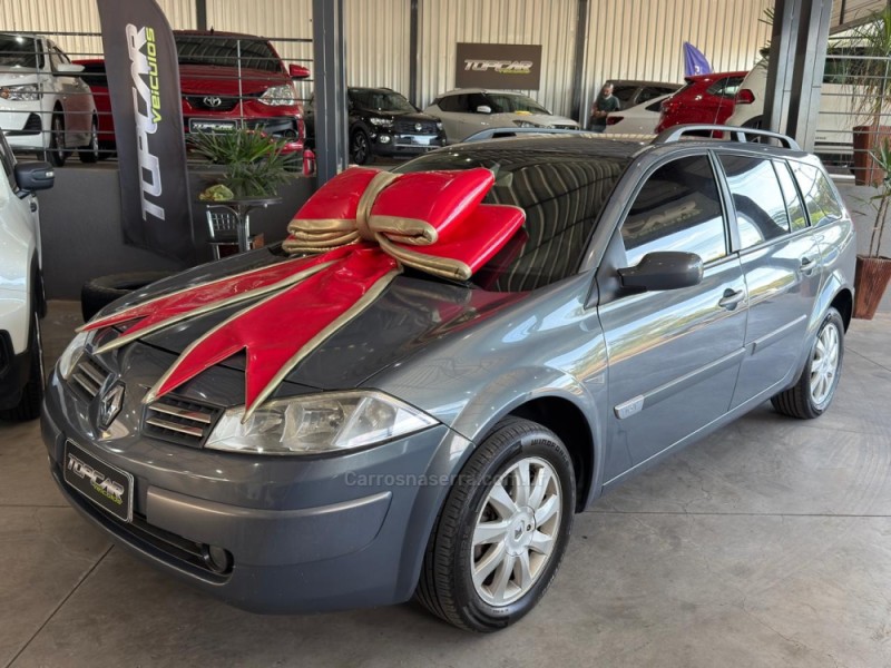 megane 2.0 dynamique grand tour 16v gasolina 4p manual 2012 campo bom