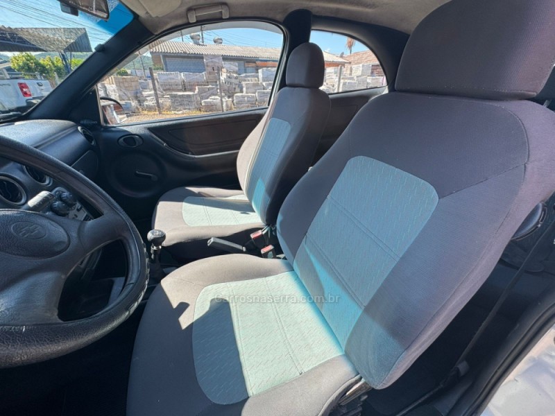 CELTA 1.0 MPFI 8V GASOLINA 2P MANUAL - 2002 - IGREJINHA