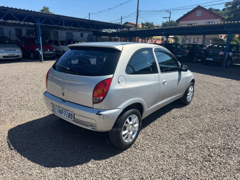 CELTA 1.0 MPFI 8V GASOLINA 2P MANUAL - 2002 - IGREJINHA