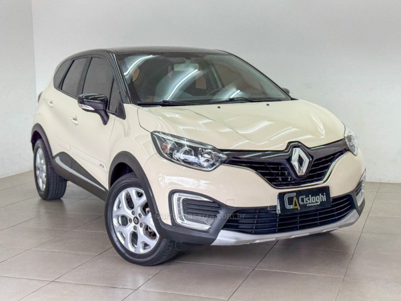CAPTUR 1.6 16V SCE FLEX ZEN MANUAL - 2019 - CARLOS BARBOSA
