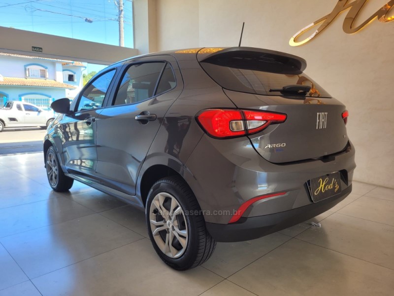 ARGO 1.3 FIREFLY DRIVE FLEX 4P AUTOMÁTICO - 2025 - CANELA