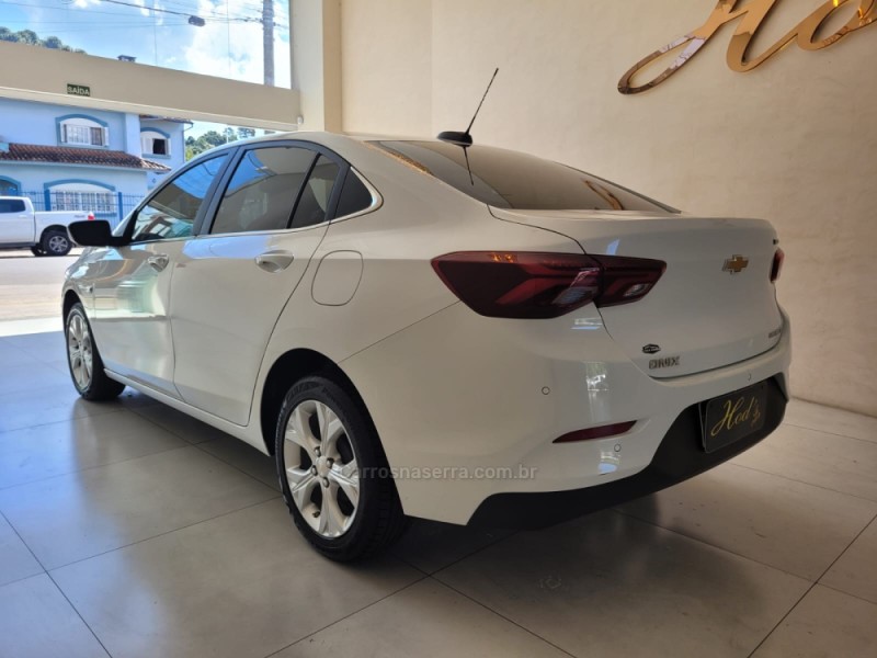 ONIX 1.0	PREMIER II PLUS 12V TURBO FLEX 4P AUTOMÁTICO - 2020 - CANELA