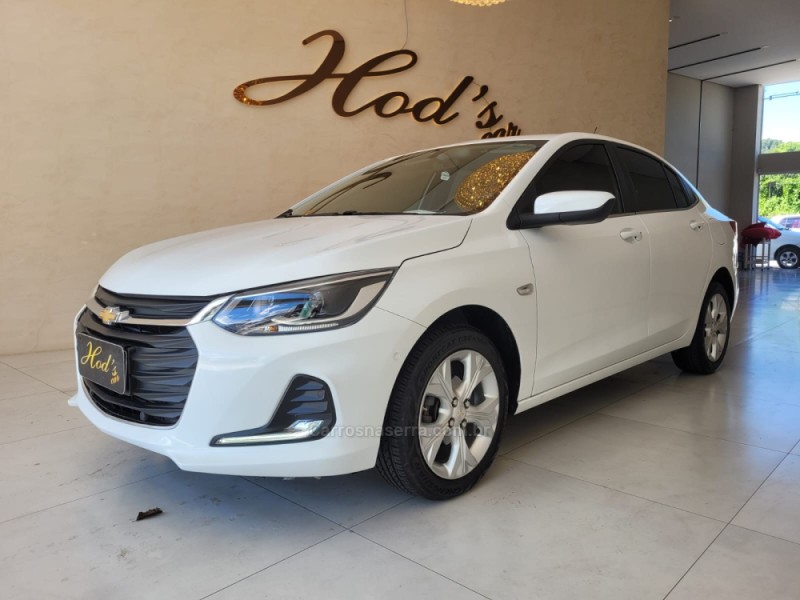 ONIX 1.0	PREMIER II PLUS 12V TURBO FLEX 4P AUTOMÁTICO - 2020 - CANELA