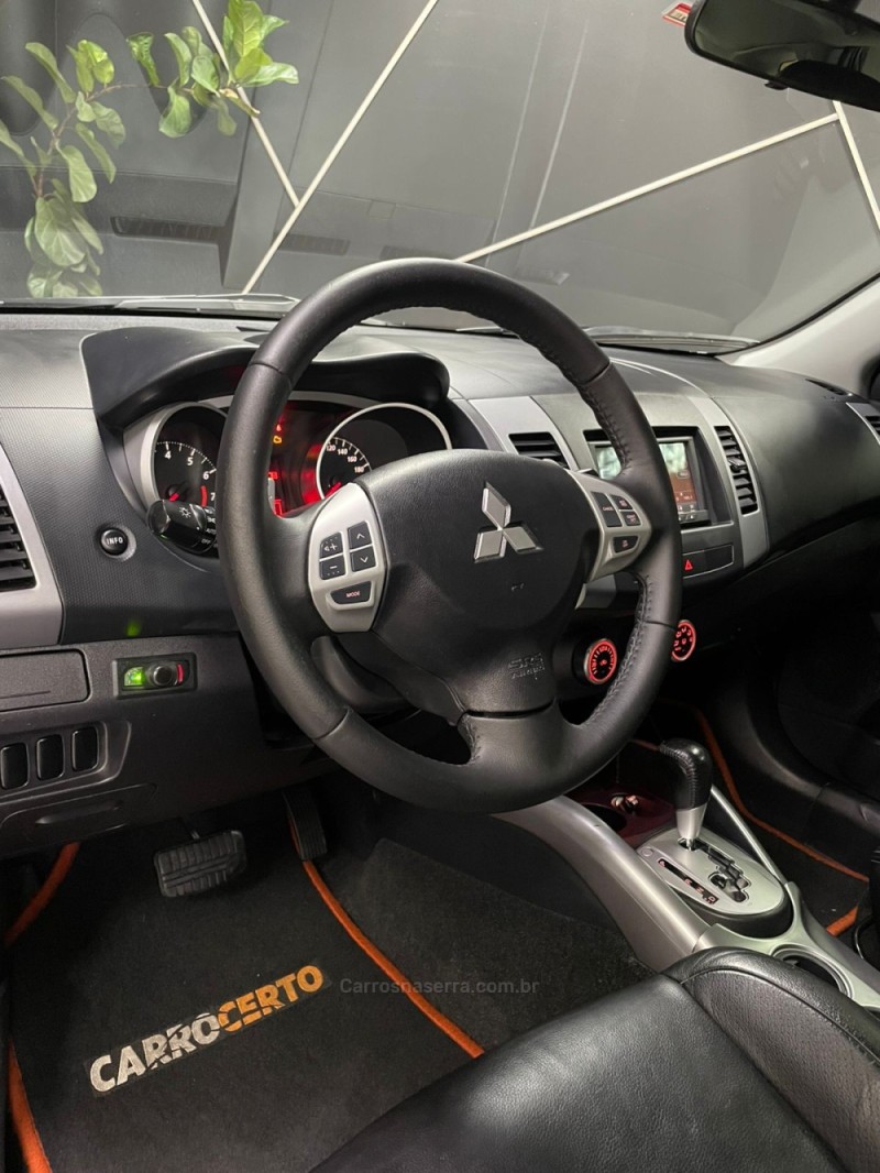 OUTLANDER 2.0 16V GASOLINA 4P AUTOMÁTICO - 2012 - NOVO HAMBURGO