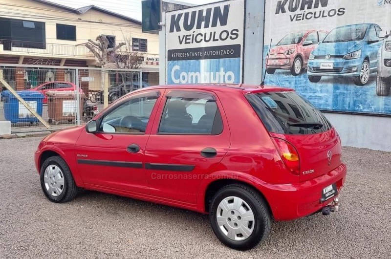 CELTA 1.0 MPFI VHC SUPER 8V GASOLINA 4P MANUAL - 2005 - SALVADOR DO SUL