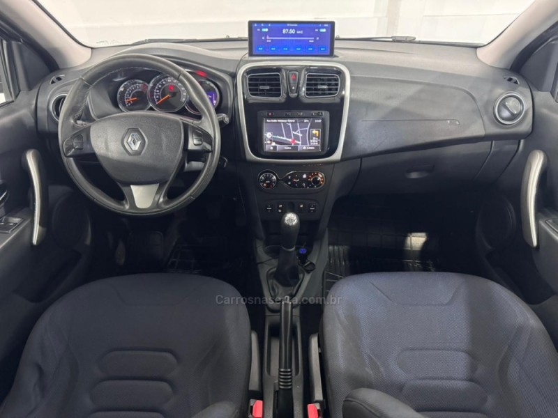 SANDERO 1.6 DYNAMIQUE 8V FLEX 4P MANUAL - 2015 - ESTâNCIA VELHA