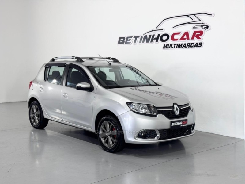 SANDERO 1.6 DYNAMIQUE 8V FLEX 4P MANUAL - 2015 - ESTâNCIA VELHA