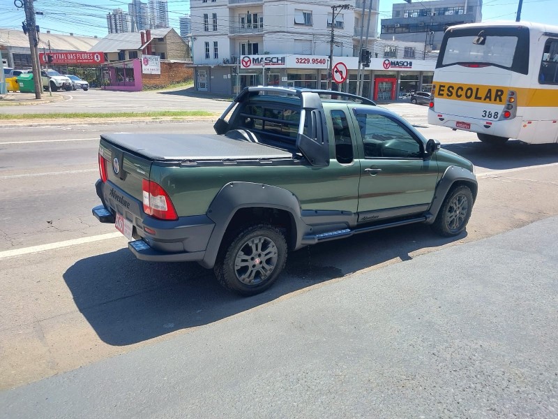 STRADA 1.8 MPI ADVENTURE CE 8V FLEX 2P MANUAL - 2009 - CAXIAS DO SUL