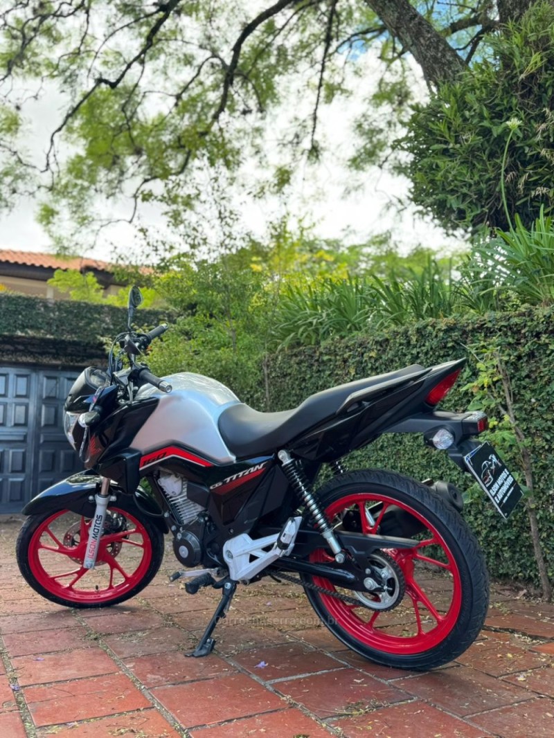 CG 160 TITAN - 2023 - LAJEADO