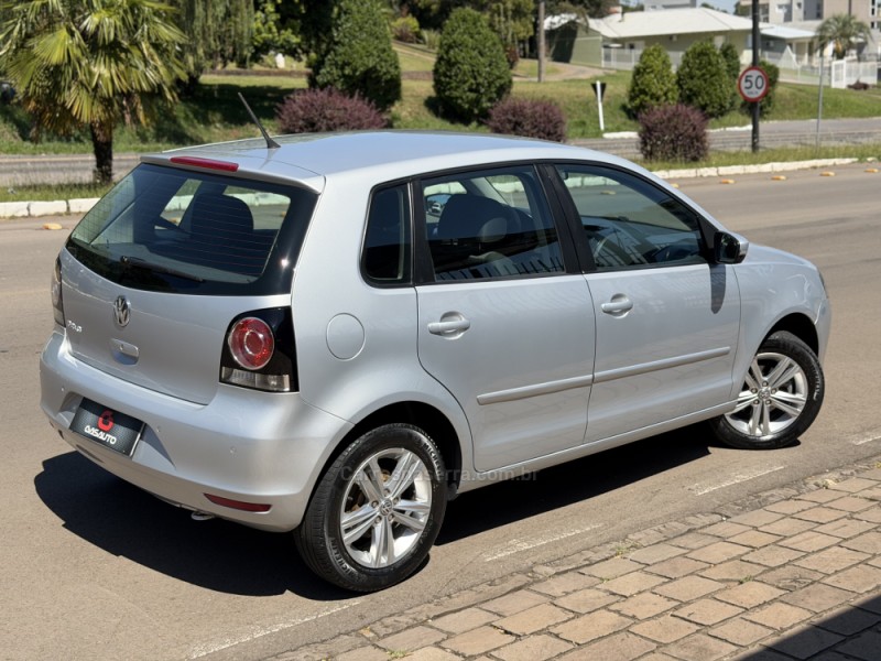 POLO 1.6 MI 8V TOTAL FLEX 4P MANUAL - 2012 - NOVA PRATA