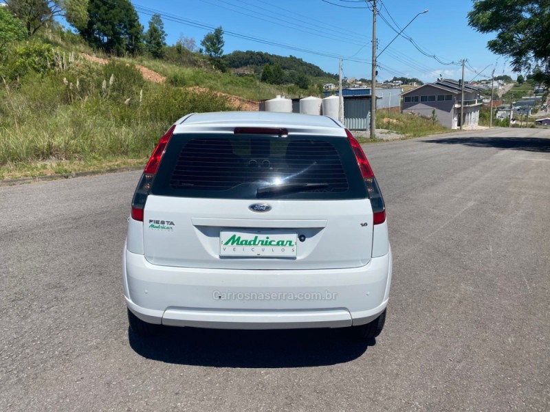 FIESTA 1.6 ROCAM SE 8V FLEX 4P MANUAL - 2014 - FLORES DA CUNHA