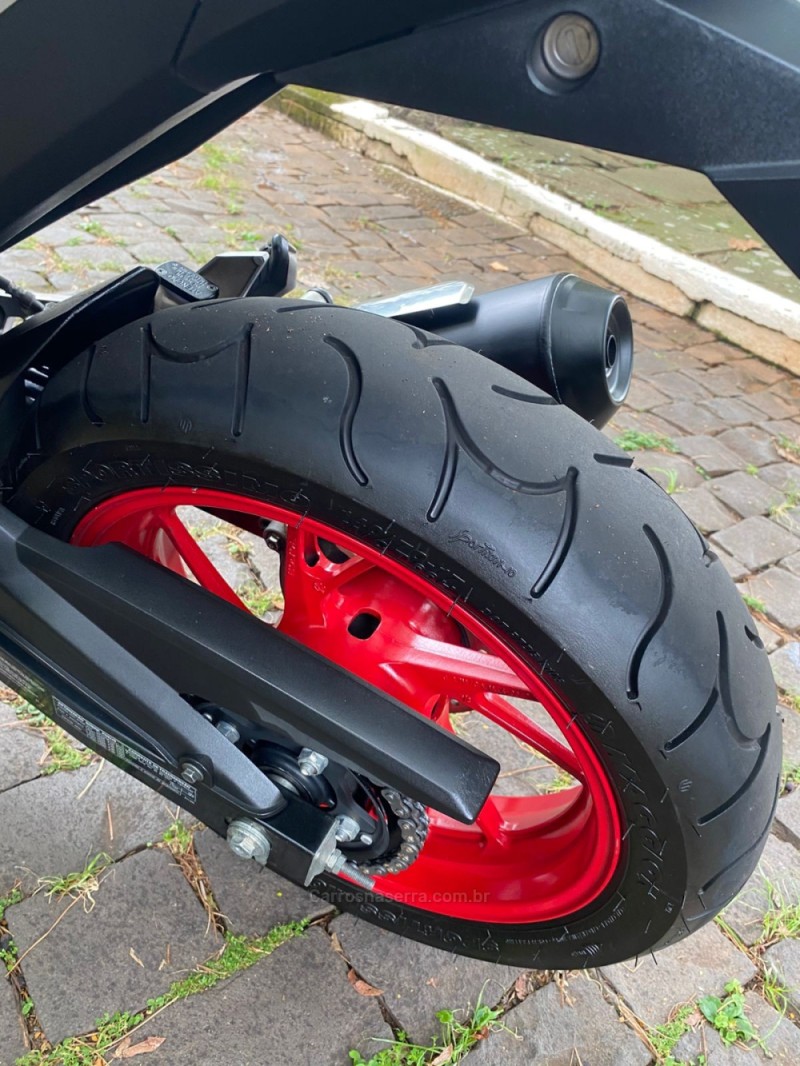 CB 250F TWISTER  - 2022 - LAJEADO