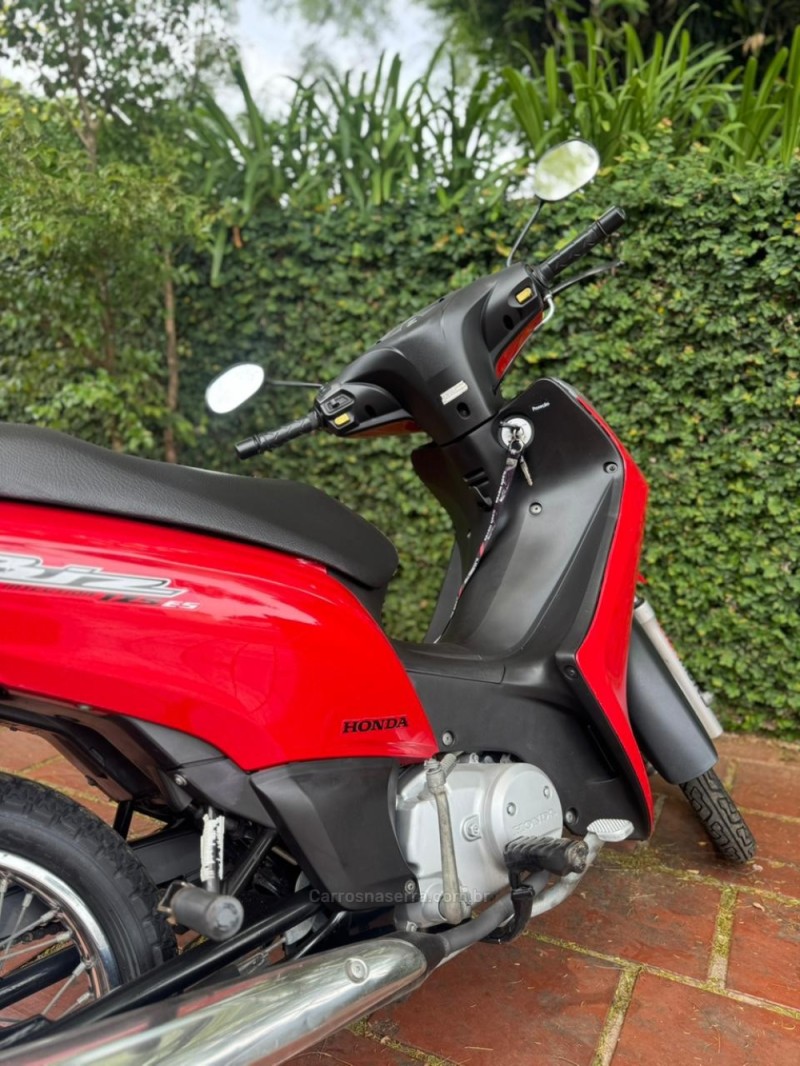 BIZ 125 ES - 2011 - LAJEADO