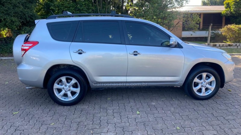 RAV4 2.0 4X2 16V GASOLINA 4P AUTOMÁTICO - 2011 - IVOTI