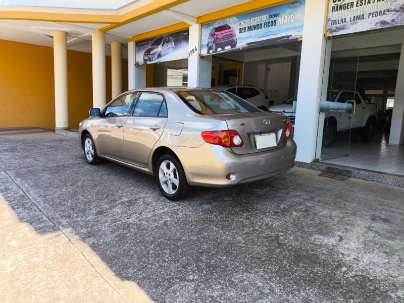 COROLLA 1.6 XLI 16V GASOLINA 4P AUTOMÁTICO - 2010 - GUAPORé